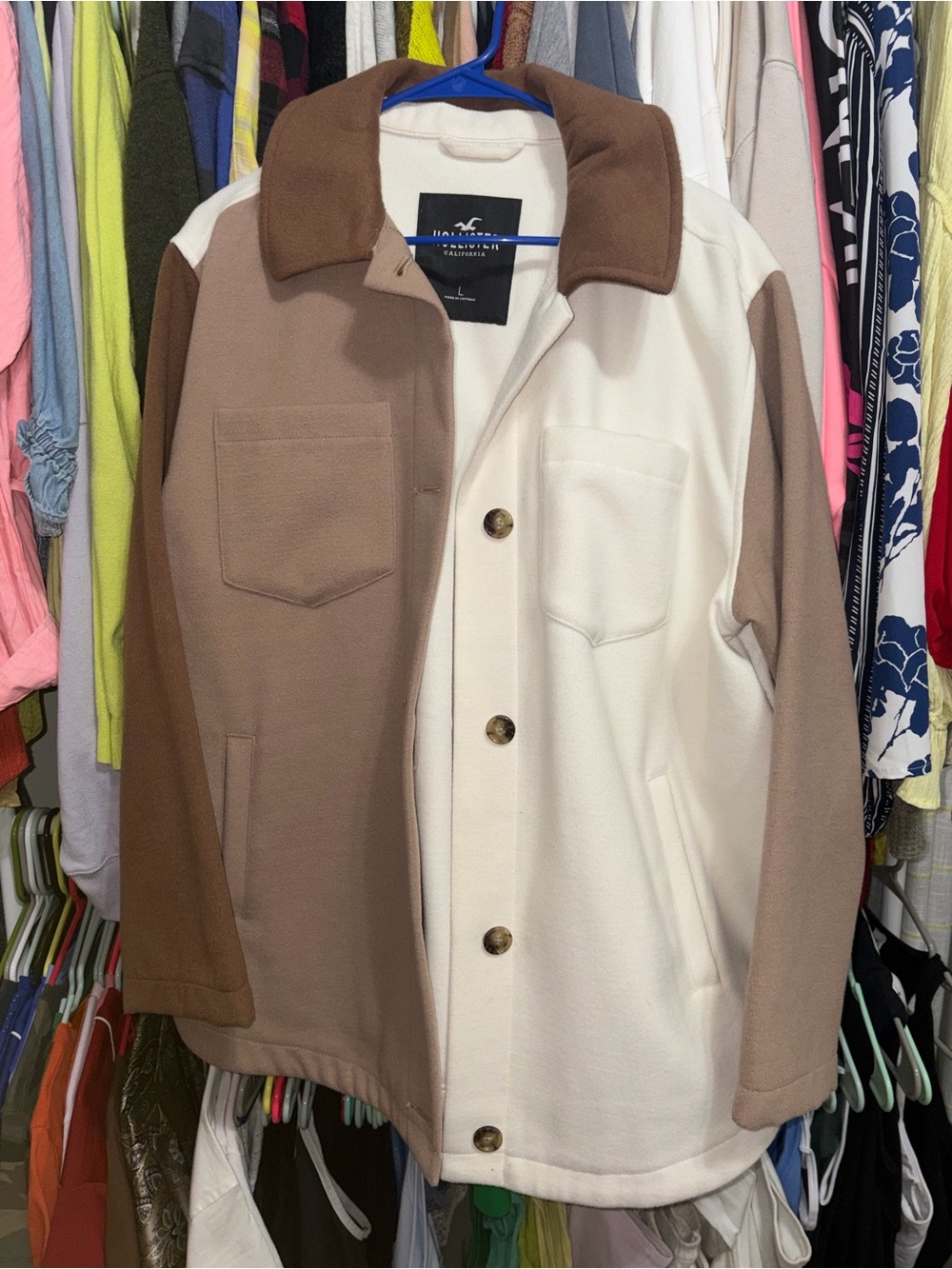 Hollister Two-Tone Button Shirt Jacket in Cream & Brown
